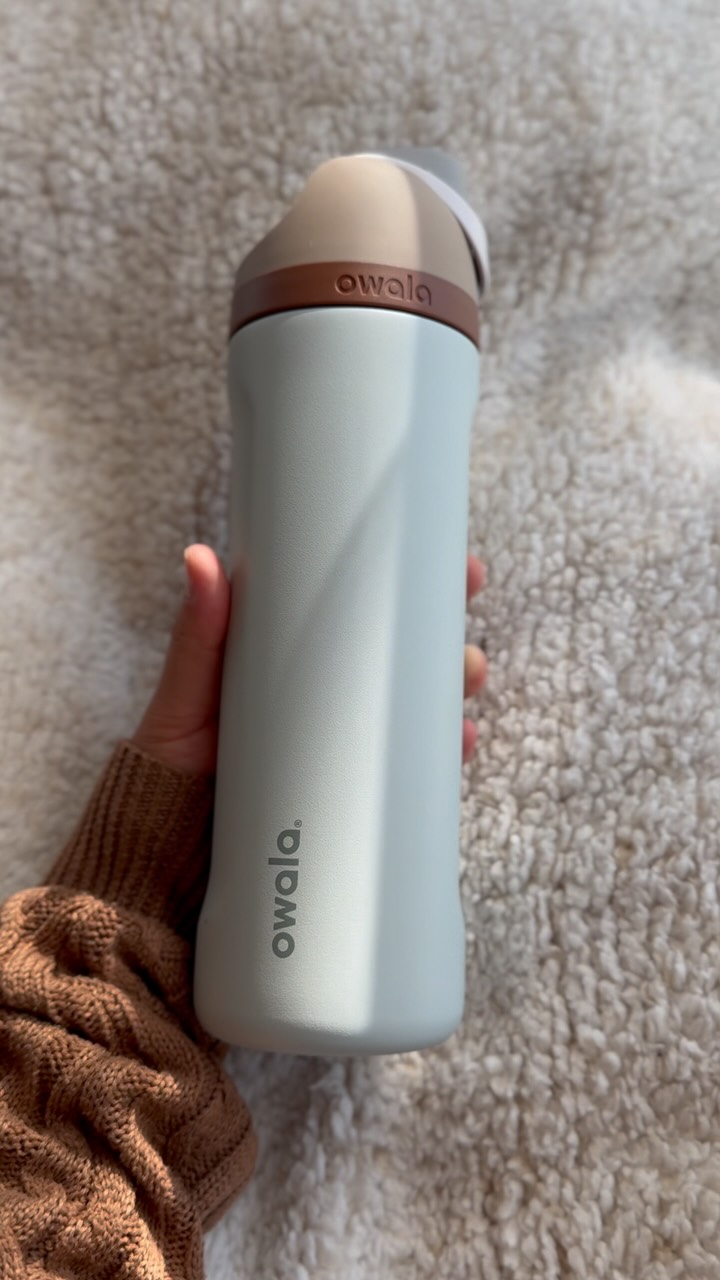 Fall hydration rituals start with my new water bottle 💧🤎🍂