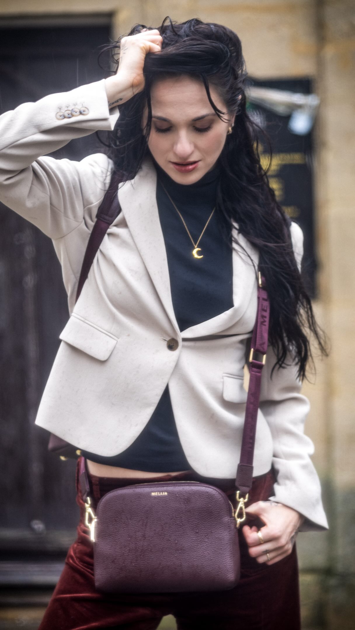 hey look at this 🍂📷 hands down the most stunning backpack and purse combo in plum. In love