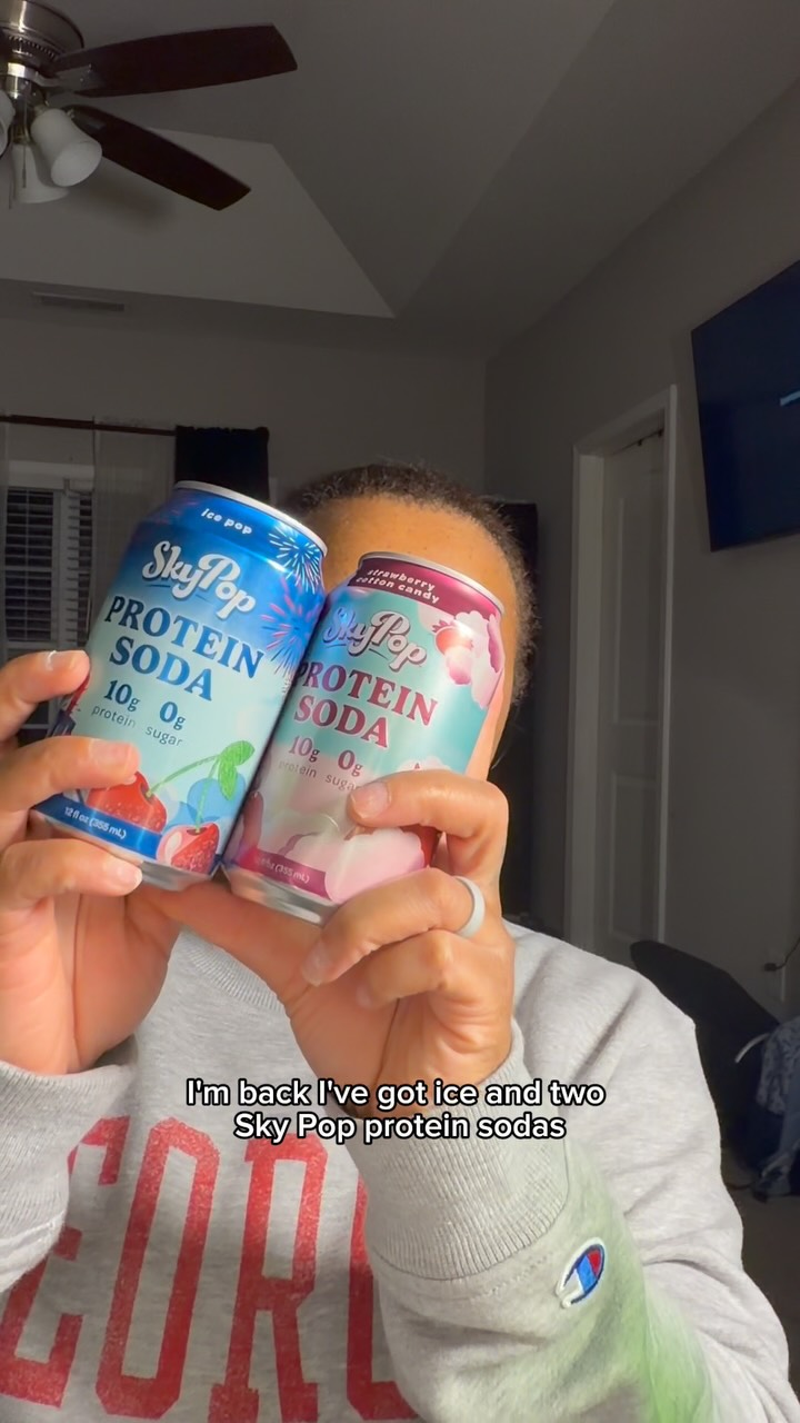 I'm impressed with this is a protein side that has 10g of protein ✅ 0 grams of sugar ✅ and