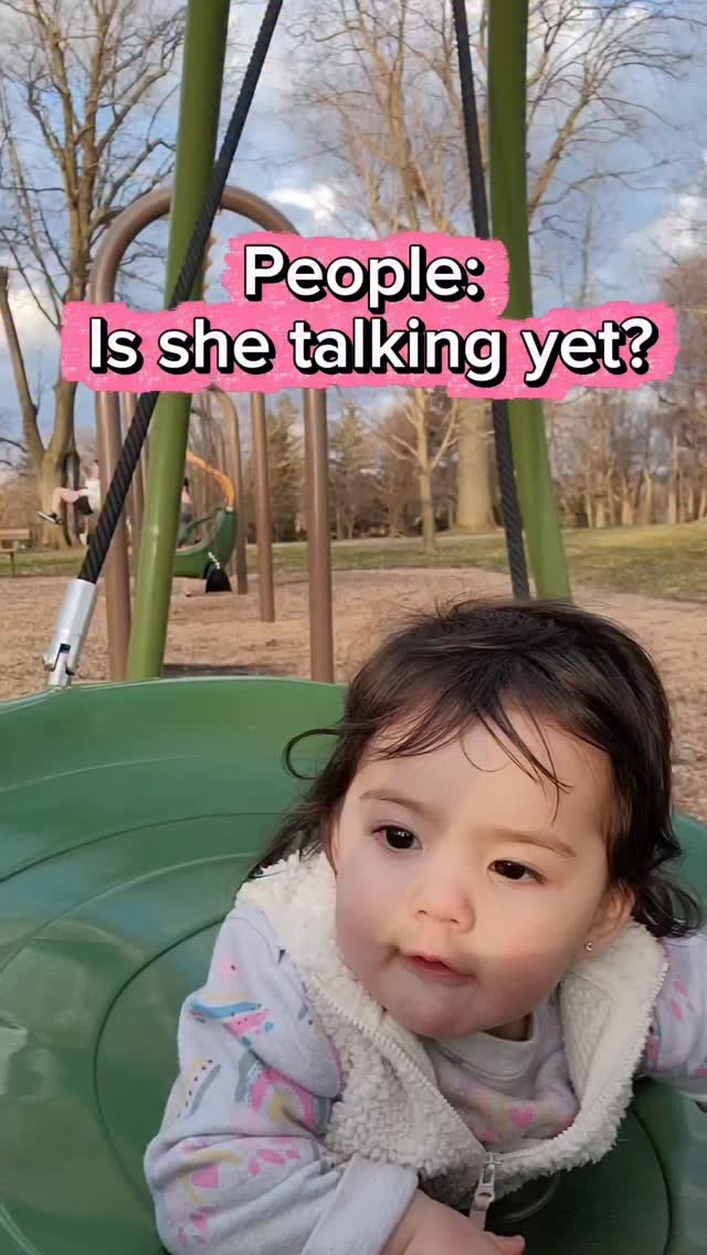 I guess she is bilingual ✨️🦖