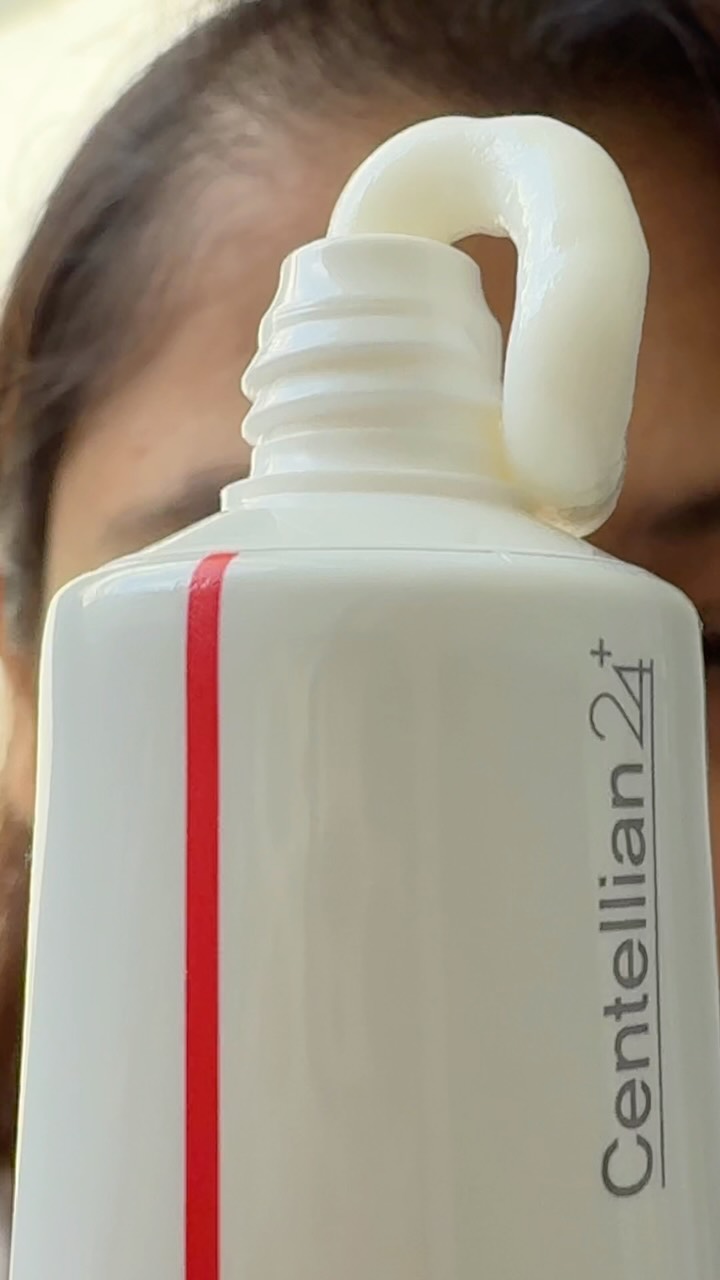 Tried the Medeca Cream that works on ALL your skin problems be it fine lines or deep neck 